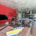 Villa With Pool And Private Garden In