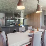 With Pool And Private Garden In Villa Rovinj