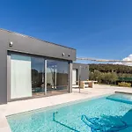 With Pool And Private Garden In Villa *